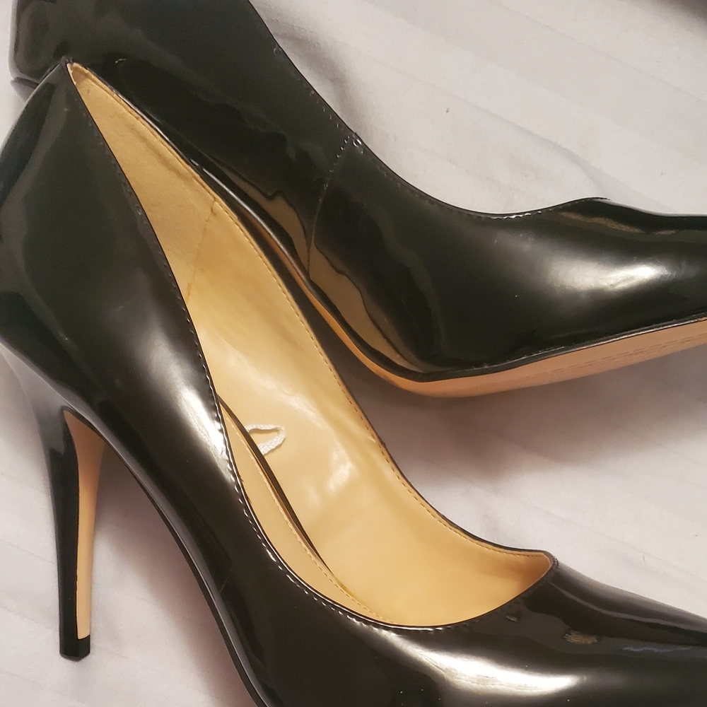 Jessica Simpson Heels - Picture 2 of 5